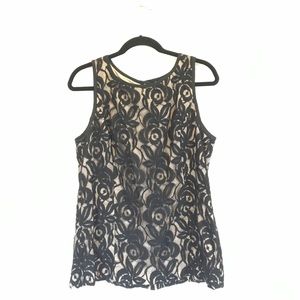 Lace, sleeveless blouse